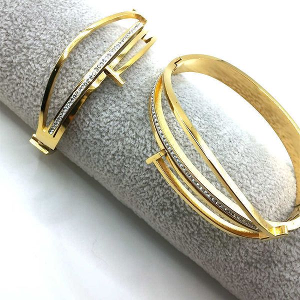 

brand t-shaped bracelet letter inlaid diamond gold women fashion hidden buckle light luxury tiffay irregular, Black