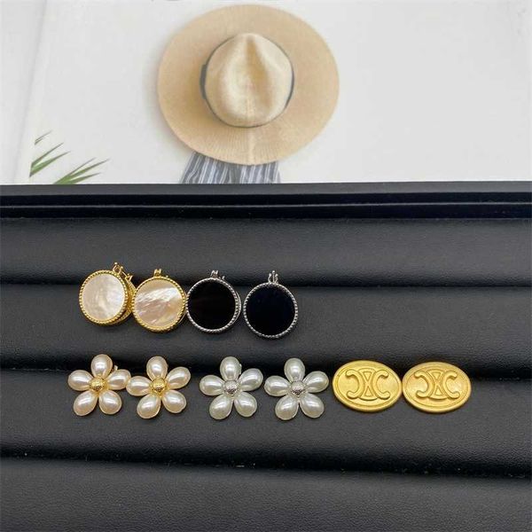 

brand earrings parent's celi medium letter earrings tassels triumph arch new versatile slim and simple, Golden