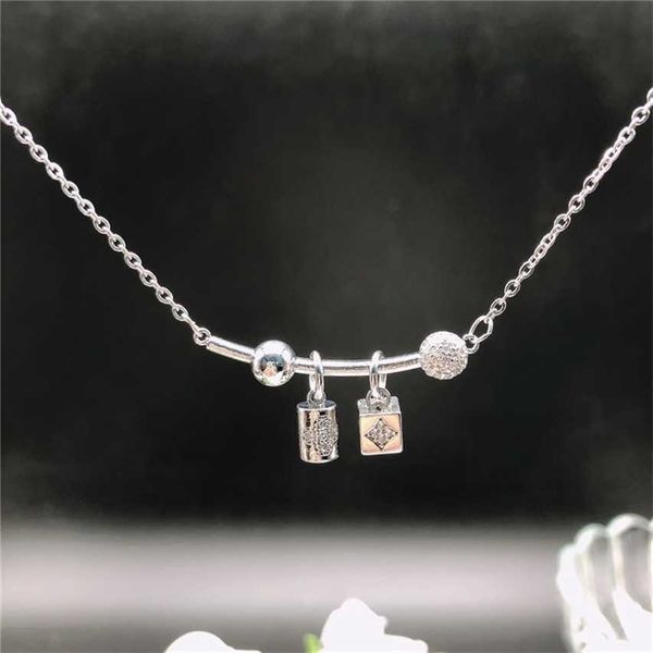 

2023 designer new ins cool wind donkey family old flower new branch necklace clavicle neck chain fashion personality versatile niche design, Black