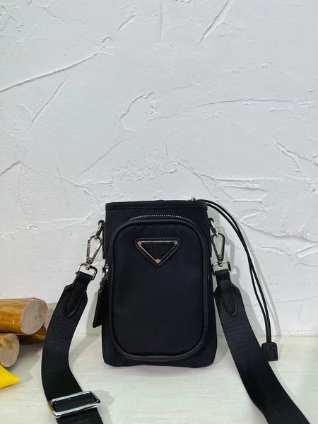 

nylon bag designer shoulder bags men and women crossbody bag fashion phone bags luxury messenger bag waterproof purse black color outdoor sm