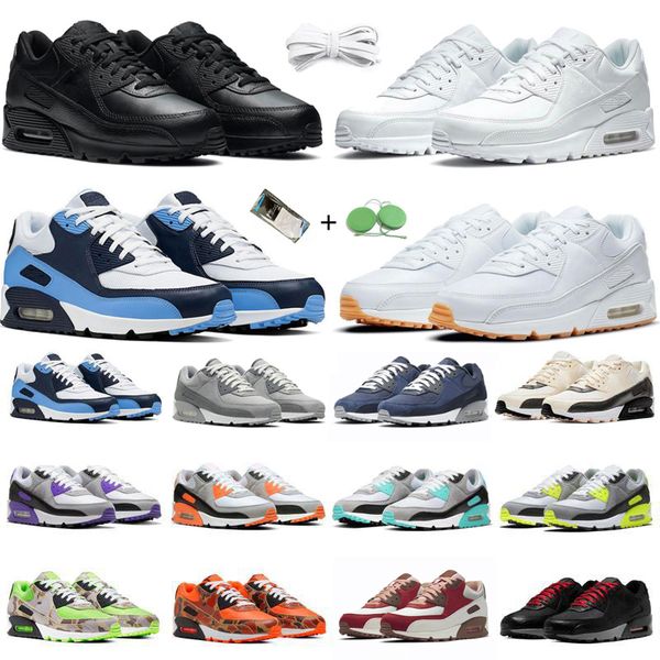 

classics mens running shoes og designer black white cool grey lucha libre wolf grey bred obsidian unc trail team gold men trainers sneakers