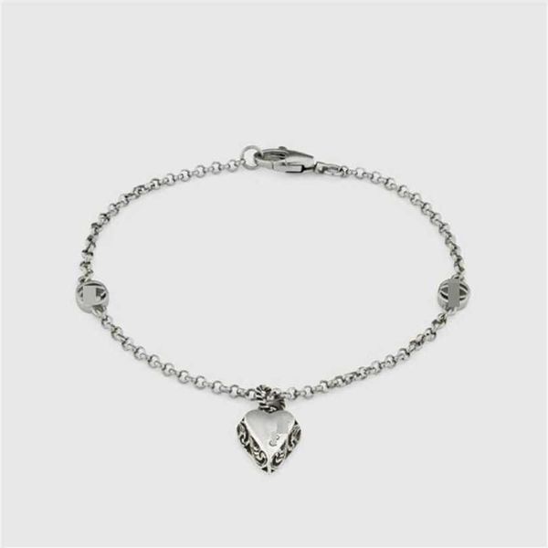

2023 designer new jewelry 925 sterling silver carved heart shaped charm home fashion worn double interlock bracelet, Black