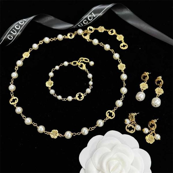 

2023 designer new neckchain pearl necklace women's double g letter interlocking bracelet tassel earrings, Silver