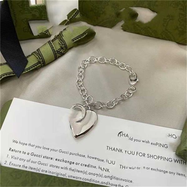 

2023 designer new fashion jewelry gujia s925 silver shape love bracelet simple temperament trend interlocking love pendant lovers bracelet, Black