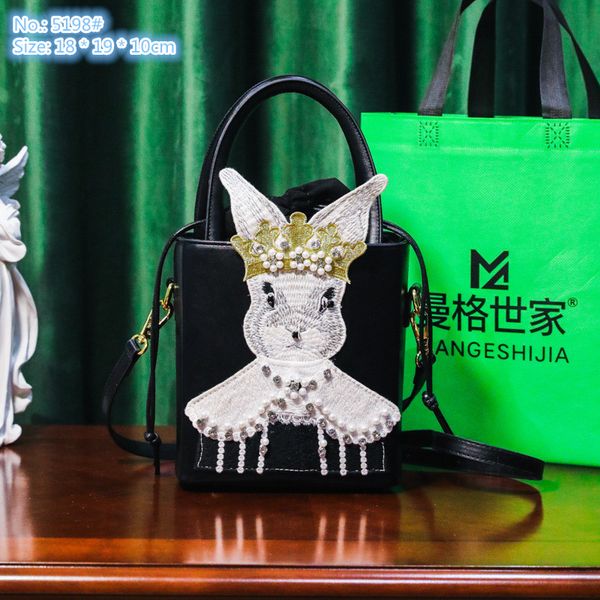 

factory wholesale ladies shoulder bags 2 colors sweet and lovely embroidered handbag this year popular lace beaded fashion mobile phone bag