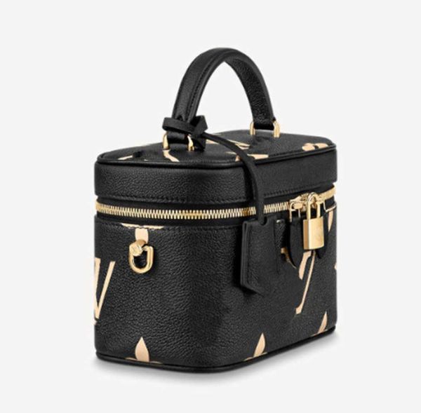 

toiletry bag luxury designer makeup bag for christmas and valentine vanity cosmetic bags zipper cases with twist lock handbags letter crossb