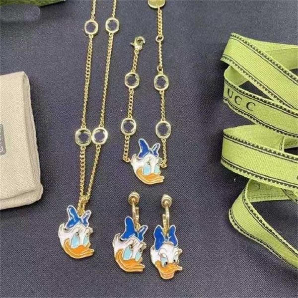 

2023 designer new jewelry gel drop double set necklace brass fashion versatile collar chain, Silver