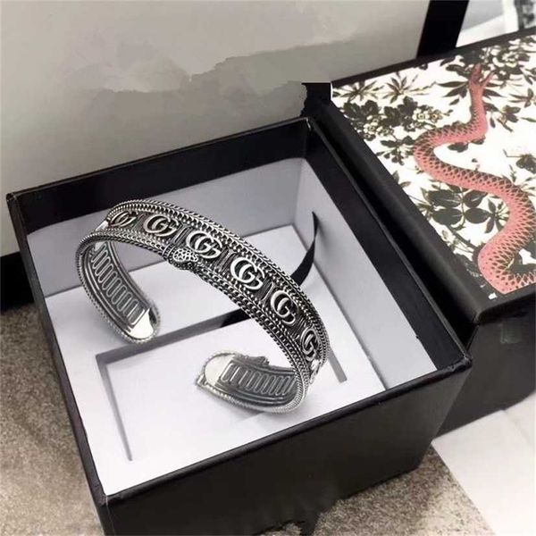 

2023 designer new fashion jewelry double striped stereo rattlesnake open gear edging men's and women's bracelet, Black