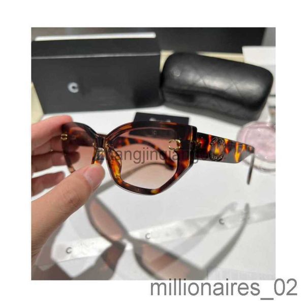 

designer channel sunglass cycle luxurious fashion sport polarize sunglasses men women vintage brands baseball cat eye sun glasses, White;black