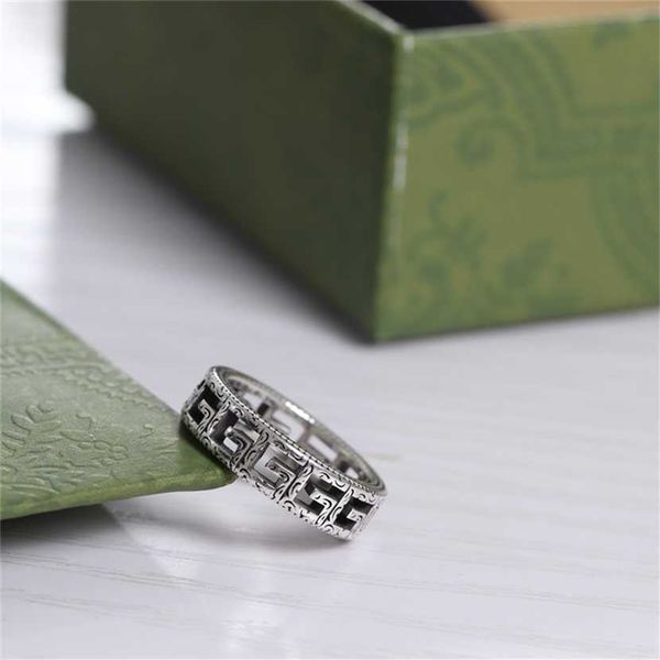 

2023 designer new jewelry antique antique craftsmanship great wall pattern hollow out square couple ring, Silver