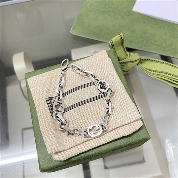 

2023 designer new fashion jewelry kmx. gujia 925 silver double letter light version interlocking men's and women's personalized br, Black