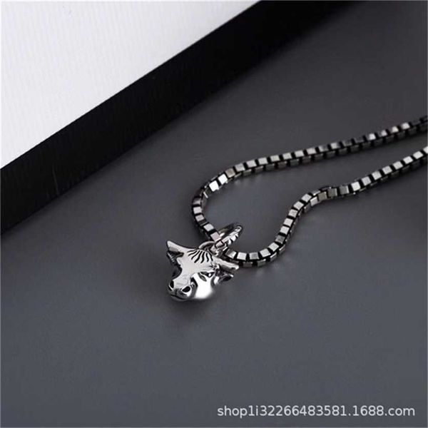 

2023 designer new fashion jewelry s925 pendant necklace personality simple old hip hop fashion men's and women's style, Silver