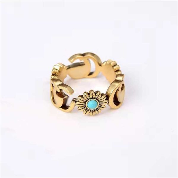 

2023 designer new fashion jewelry daisy ring bronze double flower ring for couples, Silver