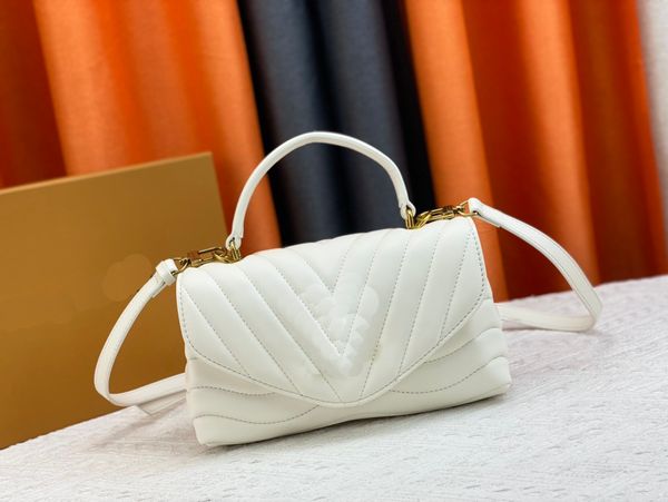 

2023 designer luxury handbag shoulder bag shoulder bag adjustable straps 21797
