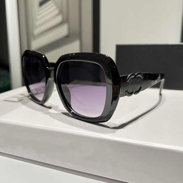 

luxury fashion designer summer sunglasses for women 8355 style anti-ultraviolet retro plate square full frame fashion eyeglasses random box, White;black