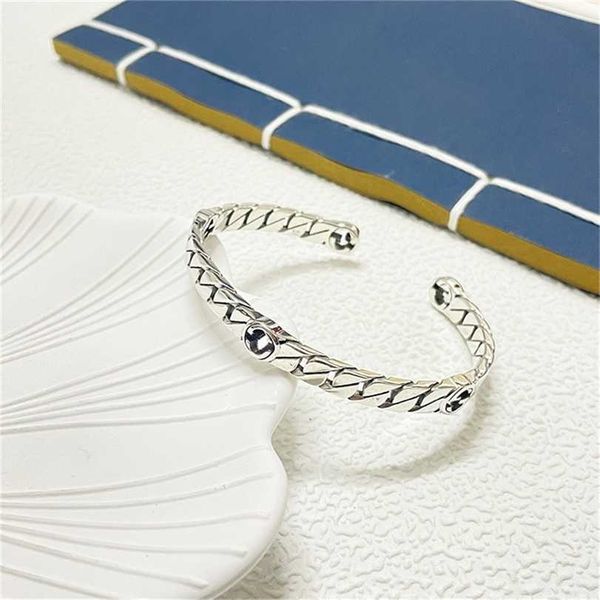 

2023 designer new jewelry silver glossy chain cuban bracelet woven interlocking double handmade fashion couple, Black