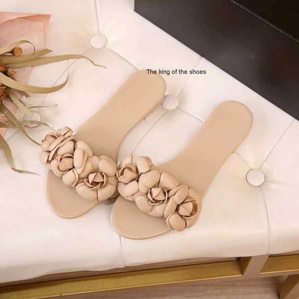 

wear small fragrant camellia jelly sandals beach shoes versatile non-slip, Black