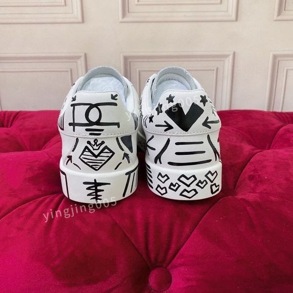 

2023new designer shoes fashion women sneakers panda scarpe womens mens trainer dunks white black triple pink skate