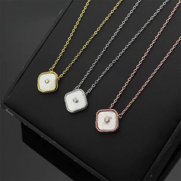 

van clover necklace 2023 titanium steel luxury crystal pendant necklace women's brand fashion band diamond clover necklace designer nec, Silver