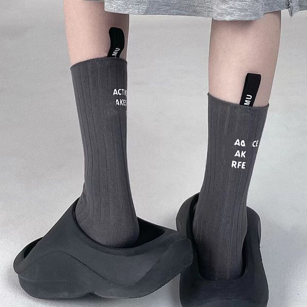 

men's socks sports casual 100 cotton classic print alphabet outdoor womens summer couple stockings average size, Black