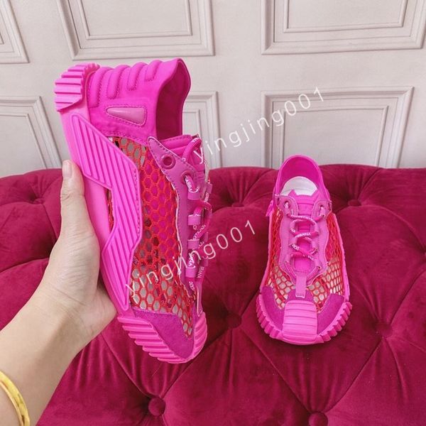 

women boots shoe white black yellow arrows lace-up low green chunky