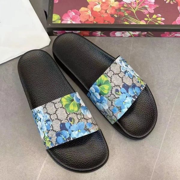 

designer women's sandals geranium vinyl flat slippers solid color shoes summer beach men's slids yby, Black