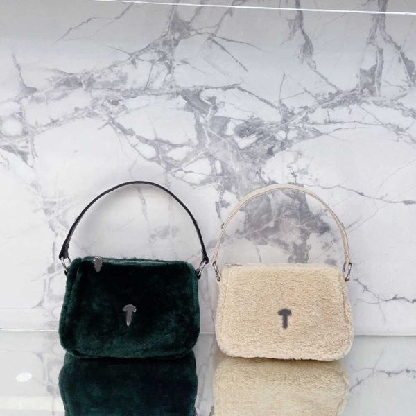 

designer bags women baguette shoulder bags chain underarm bags plush crossbody shoulder bag luxurys handbags 221029
