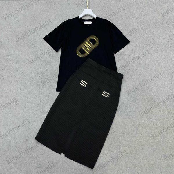 

black two piece dress designer logo printed crewneck short sleeve t-shirt side zipper design metal buckle high waist skirts temperament two, White