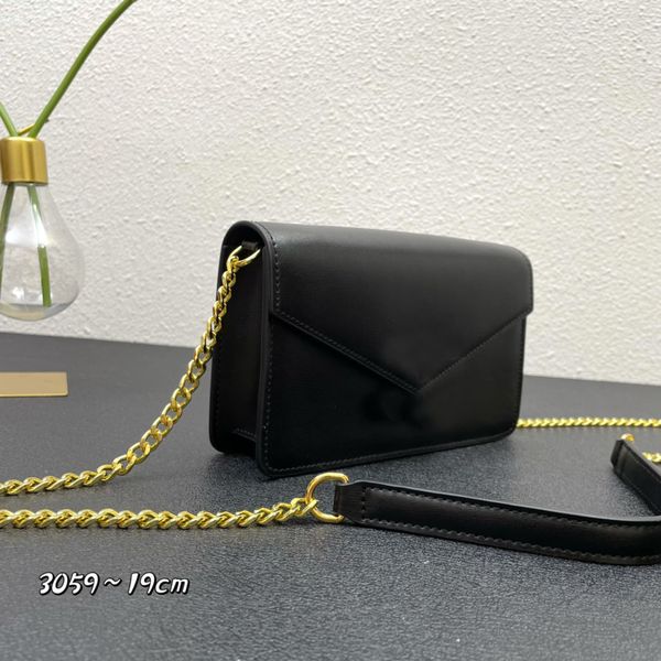 

luxury designer ladies woc envelope bag can be used as a handbag shoulder crossbody can