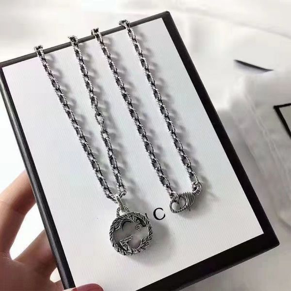 

2022 brass brand hollow pendant necklaces gold plated simple love copper ring hollow v letter necklace women designer jewelry, Silver