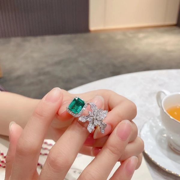 

handmade lab emerald finger ring 925 sterling silver engagement wedding band rings for women bridal birthday party jewelry gift, Slivery;golden