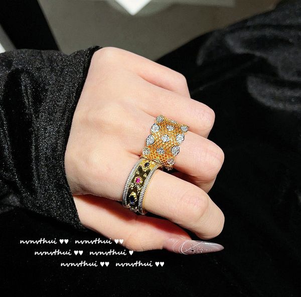 

Designer Textured Gold Snow Flower Gem Ring Antique Feel Plated 18K Gold Silk Pearl Yarn Rainbow Zircon Ring