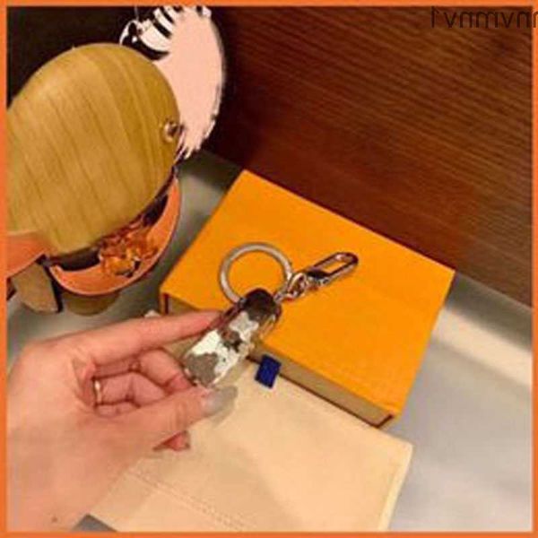 

designers louis vuitton viuton lv fashion key luxurys holder keychain car new keychain car key portachiavi keyring cato gram llavero porte c, Silver