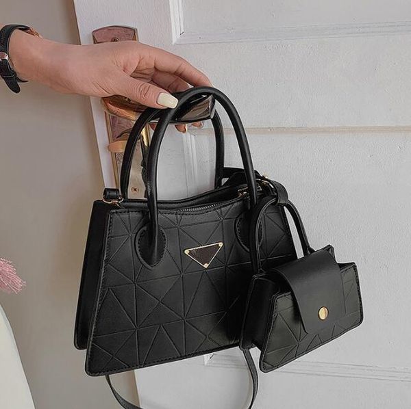 

fashion handheld bag women's bag 2023 new fashion shoulder bag casual crossbody bag, Black;red