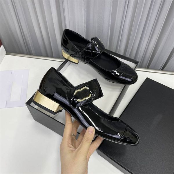

fashion dress shoes 2023 channel women leather high heel metal buckle letter logo wedding party business casual flat shoes 06-026, Black