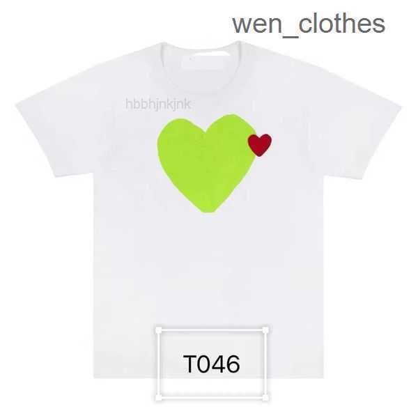 

0tba 23ss summer cdgs mens t shirts play t shirt commes short sleeve womens des badge garcons embroidery heart red 2 4uev, White;black