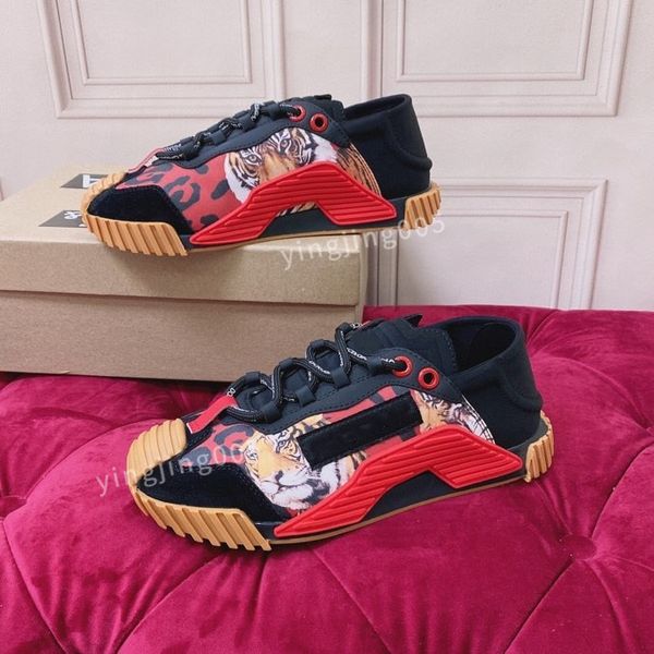 

new men's paris leather lace-up casual sports shoes mens running fashion sneakers flat shoess white black casual2023