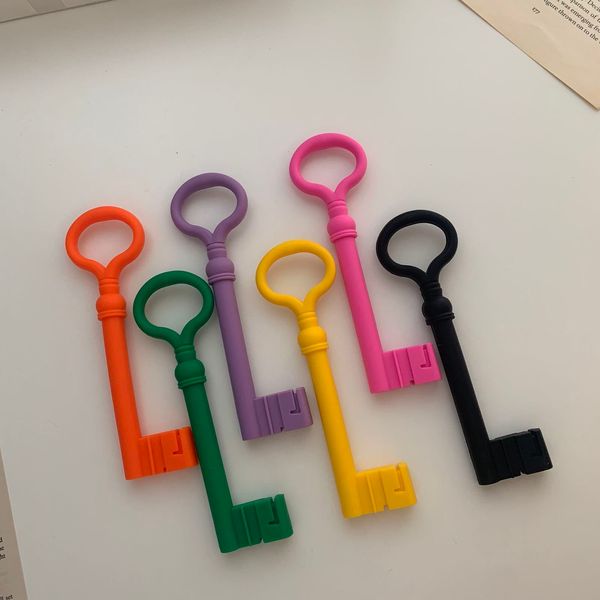 

key rings ins fire backpack with chain silicone material ring pendant 230320, Slivery;golden