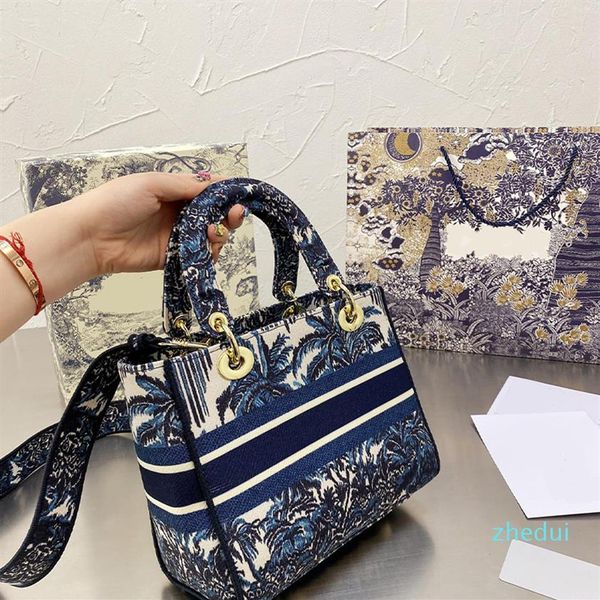

designer women's handbag embroidery design luxury fashion bag 217o