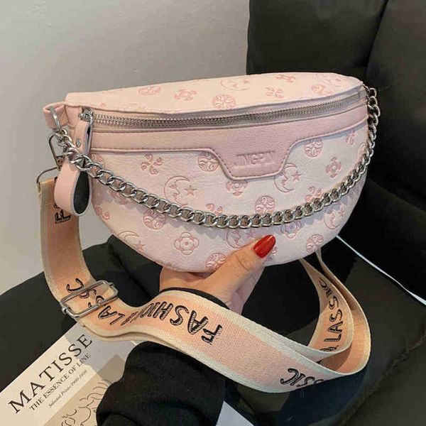

embossed breast bag new style shoulder women's street waist chain saddle is popular this summer 220722