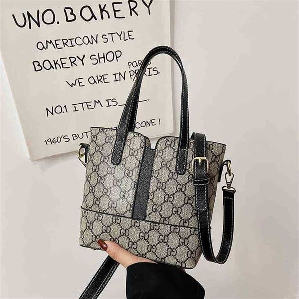 

handbag 2023 new bag hand women's travel leisure trend shoulder diagonal