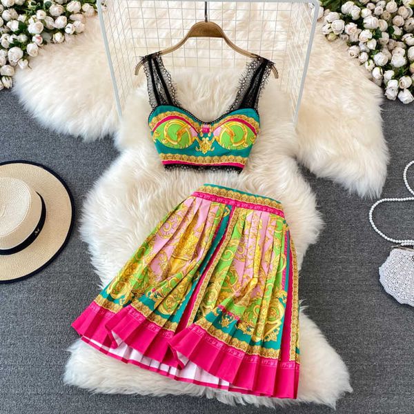 

2023 summer two piece dress women beach boho fashion set woman 2 pieces crop outfits for high waist pleated skirt, White