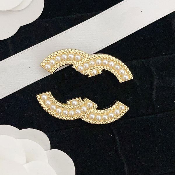 

18 gold brooch fashion pearl love brooches brand designer jewelry brooch fashion versatile party vintage jewelry gift family couple spring n, Gray