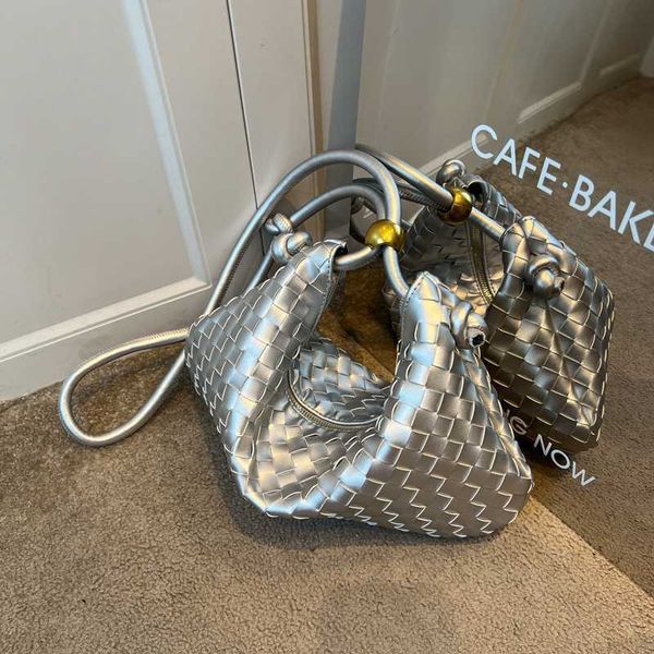 

botega venates jodie mini teen intrecciato pouch fashion creative design sense fashion niche woven women's bag foreign style trend one