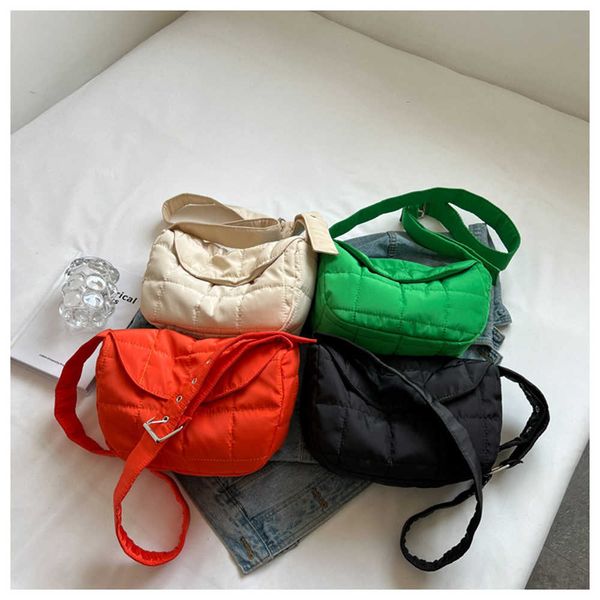 

nxy large capacity shoulder bags for female new design simple messenger bags plaid solid color canvas bags 230308