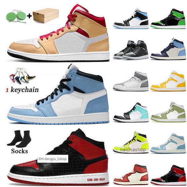 

bred text university blue 1s jumpman 1 high og men basketball shoes surfaces chicago reimagined shadow stealth green python visio air jorden, Black