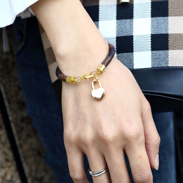 

classic design leather gold heart charm bracelet jewelry for gift, Golden;silver