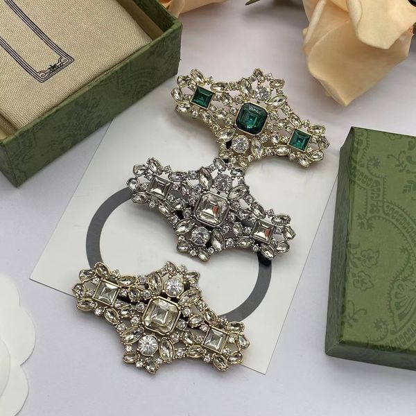

brooches retro court style full of diamond luxury brooches, Gray