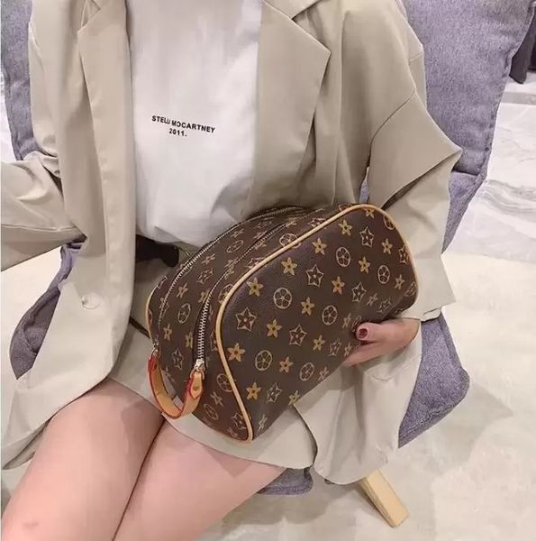 

classic designer double zipper men cosmetic bags travelling toilet bag luluemen women wash large capacity toiletry louiseitys pouch viutonit