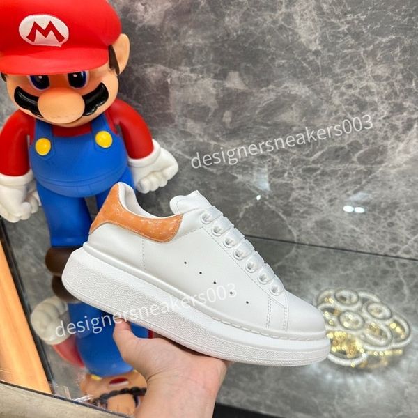 

2023new casual shoes black white womens platform fashion shoes leather rubber walking outdoor fashion casual shoes sports shoes